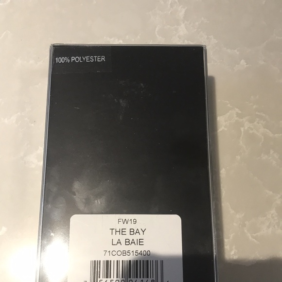 BNIB Men’s DKNY slim fit tie - Picture 2 of 2
